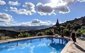 Rural Cottage, With Pool & Optional Private 6 Guests Jacuzzi