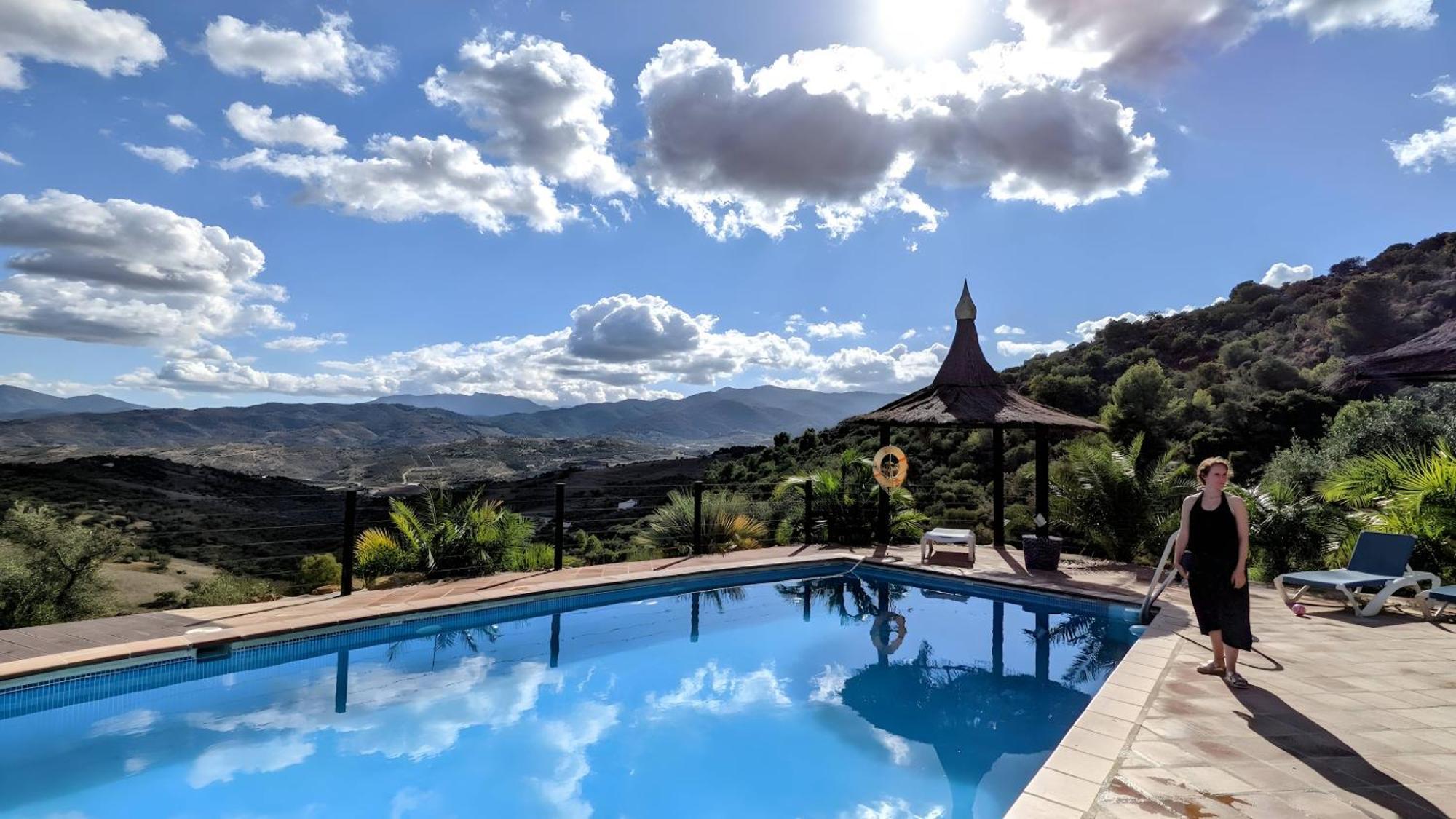 Rural Cottage, With Pool & Optional Private 6 Guests Jacuzzi Tolox Buitenkant foto