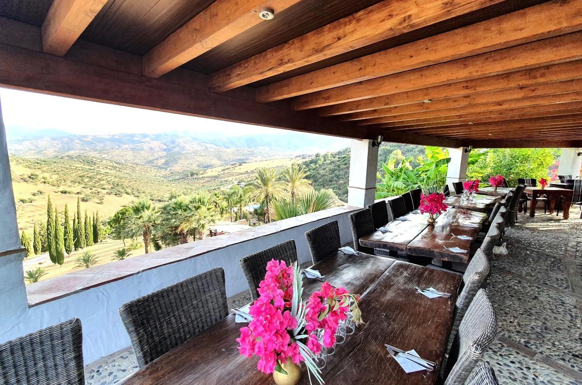 Rural Cottage, With Pool & Optional Private 6 Guests Jacuzzi Tolox Buitenkant foto