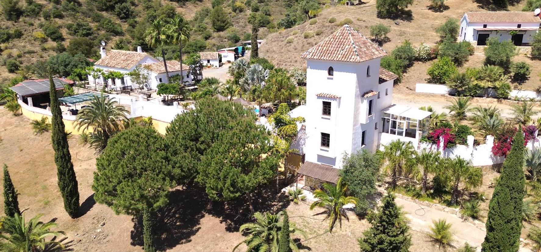 Rural Cottage, With Pool & Optional Private 6 Guests Jacuzzi Tolox Buitenkant foto