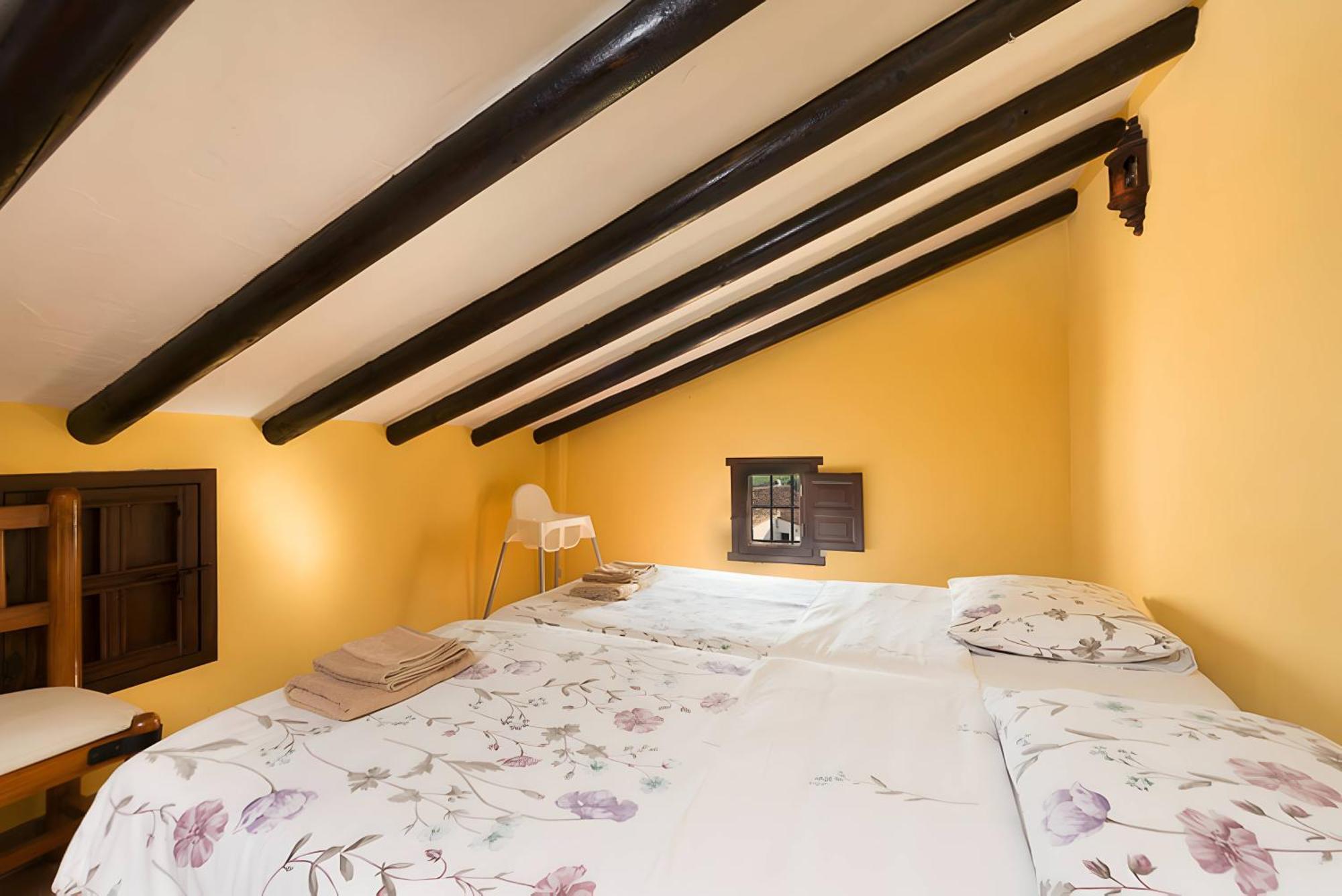 Rural Cottage, With Pool & Optional Private 6 Guests Jacuzzi Tolox Buitenkant foto