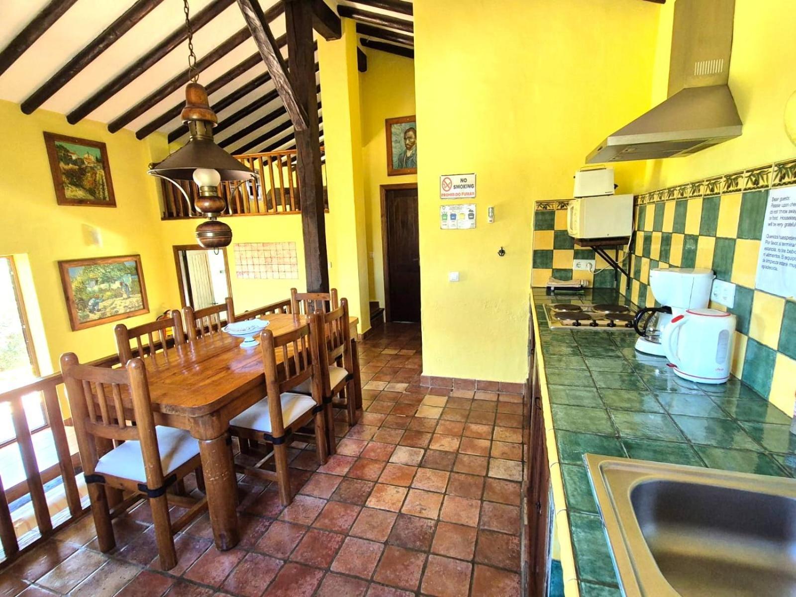 Rural Cottage, With Pool & Optional Private 6 Guests Jacuzzi Tolox Buitenkant foto